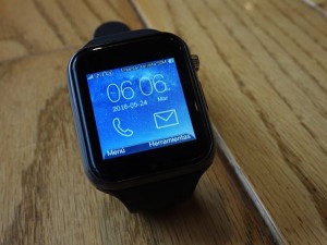 smartwatch es uno de los dispositivos vestibles populares